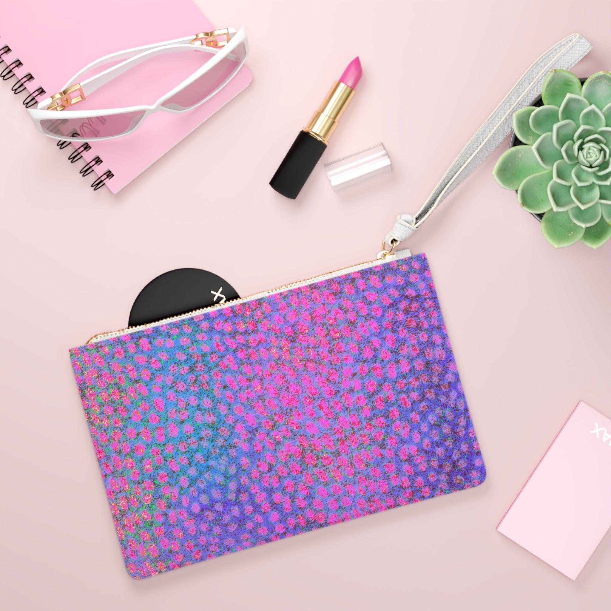 LOVELY LEOPARD Clutch Bag