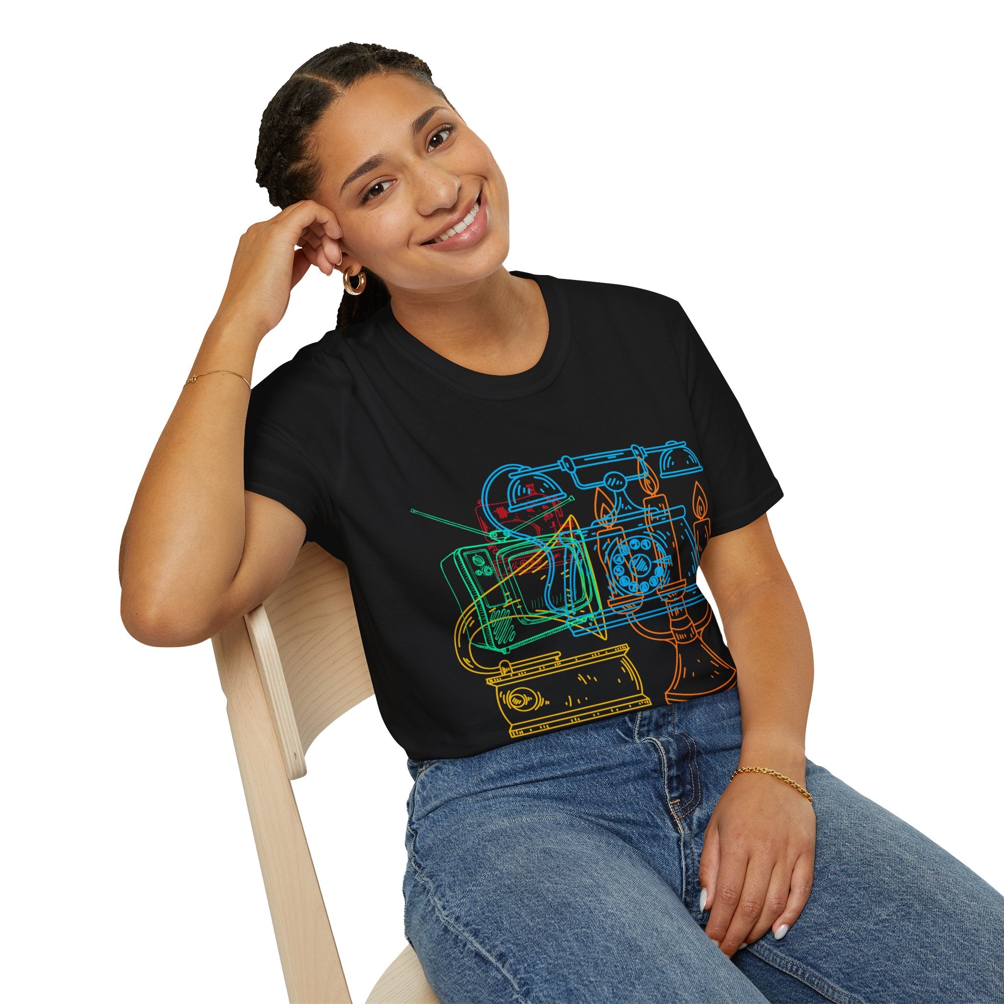 MUSEUM OBJECTS Unisex Softstyle T-Shirt