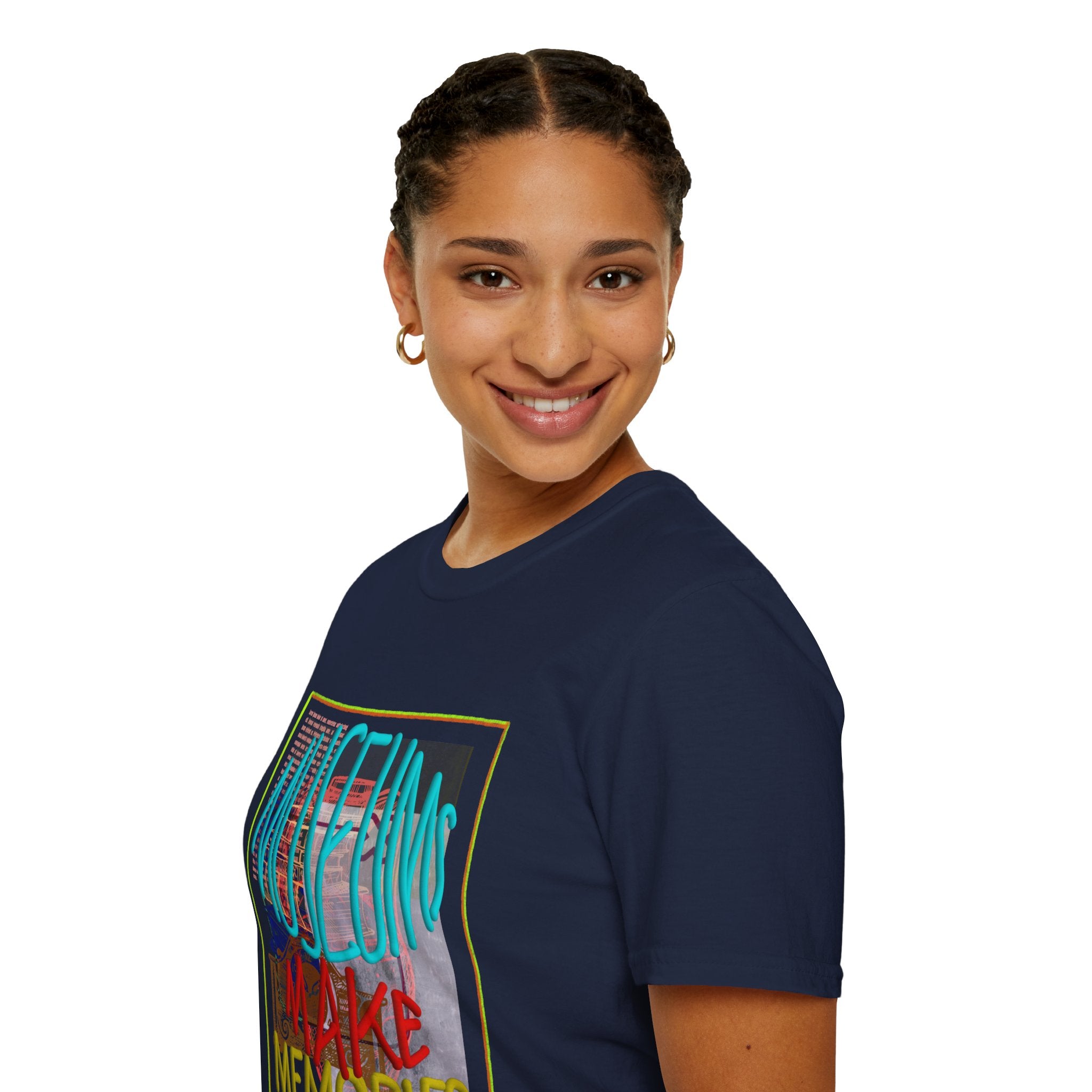 MUSEUMS MAKE MEMORIES Unisex Softstyle T-Shirt