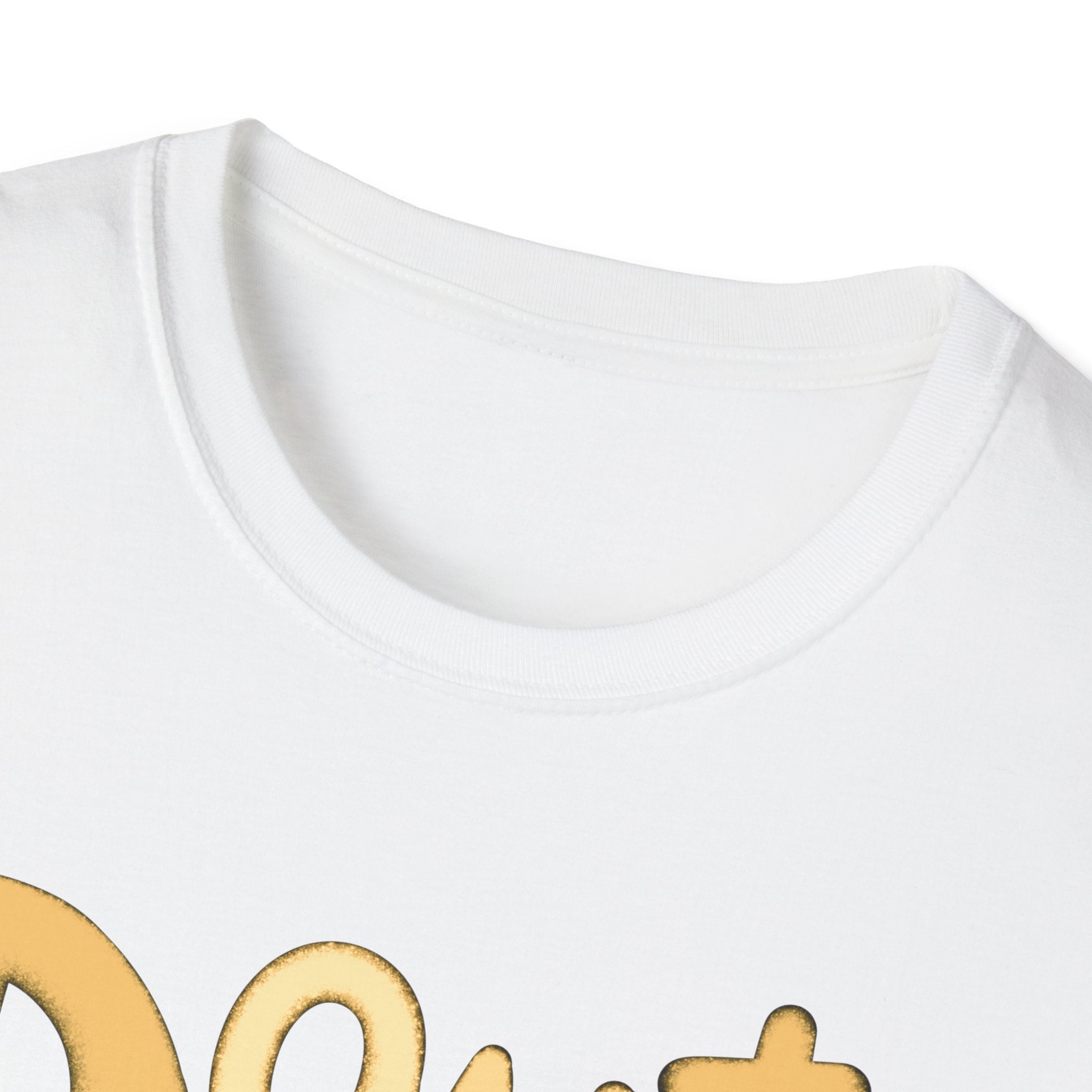 DON’T EAT YELLOW SNOW TEE