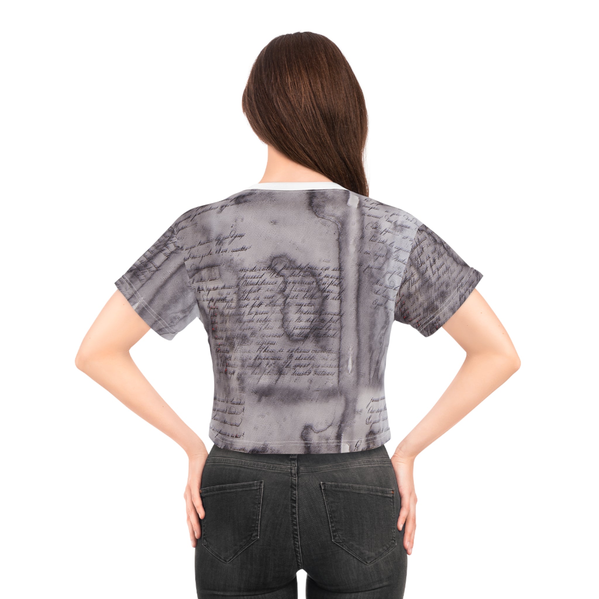 Vintage Script Crop Tee - Stylish and Comfortable for Everyday Wear
