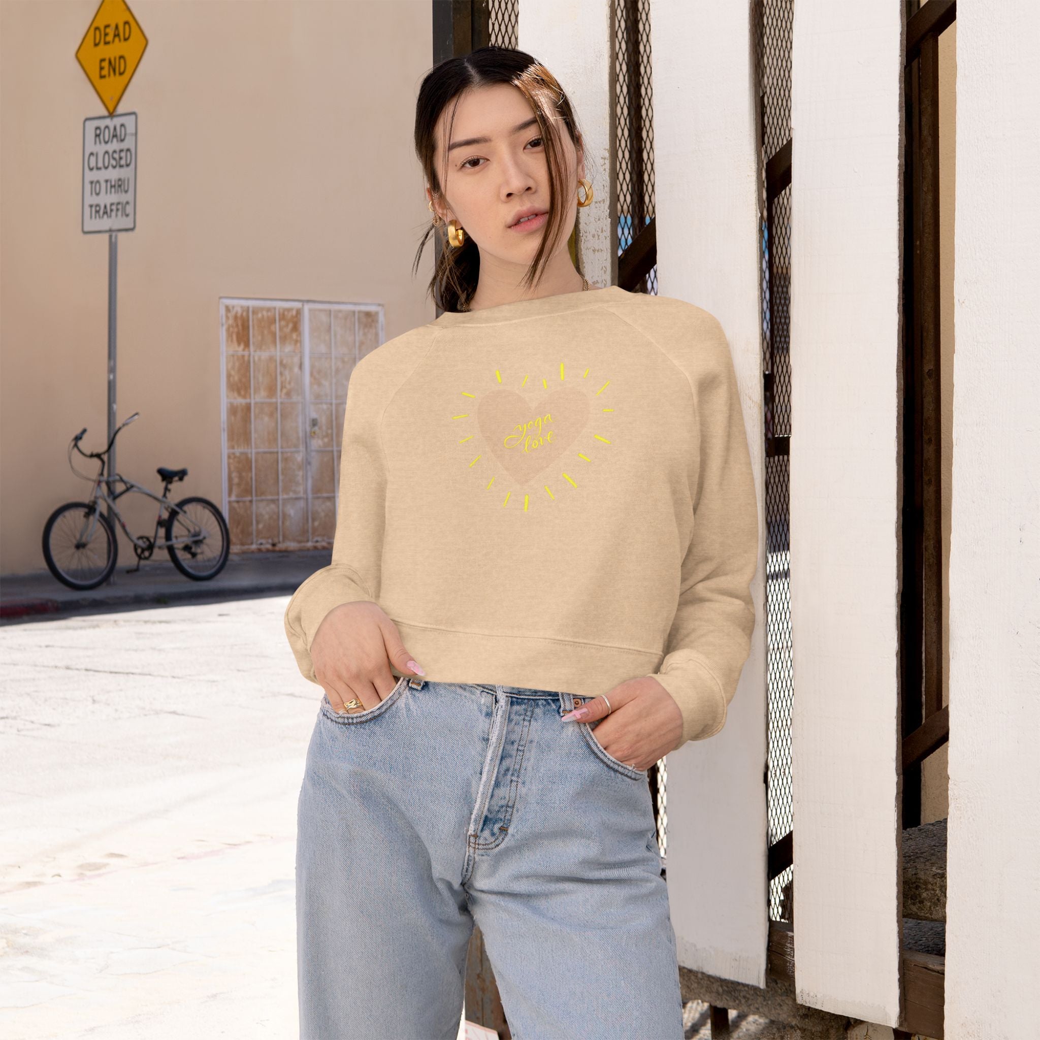 Yoga Love Women's Cropped Fleece Pullover - Cozy & Stylish for Every Occasion