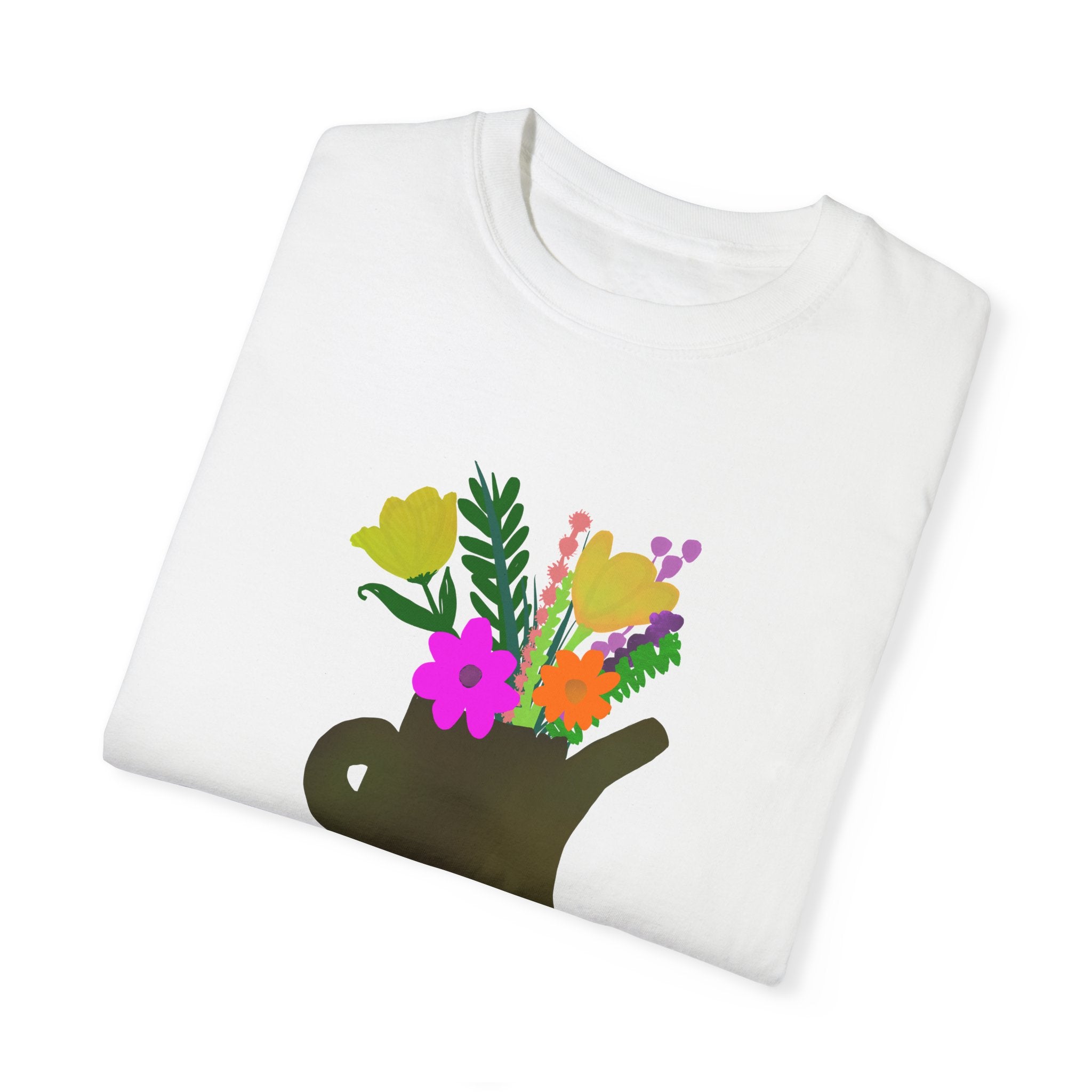 WATERING CAN WITH FLOWERS Unisex Garment-Dyed T-shirt