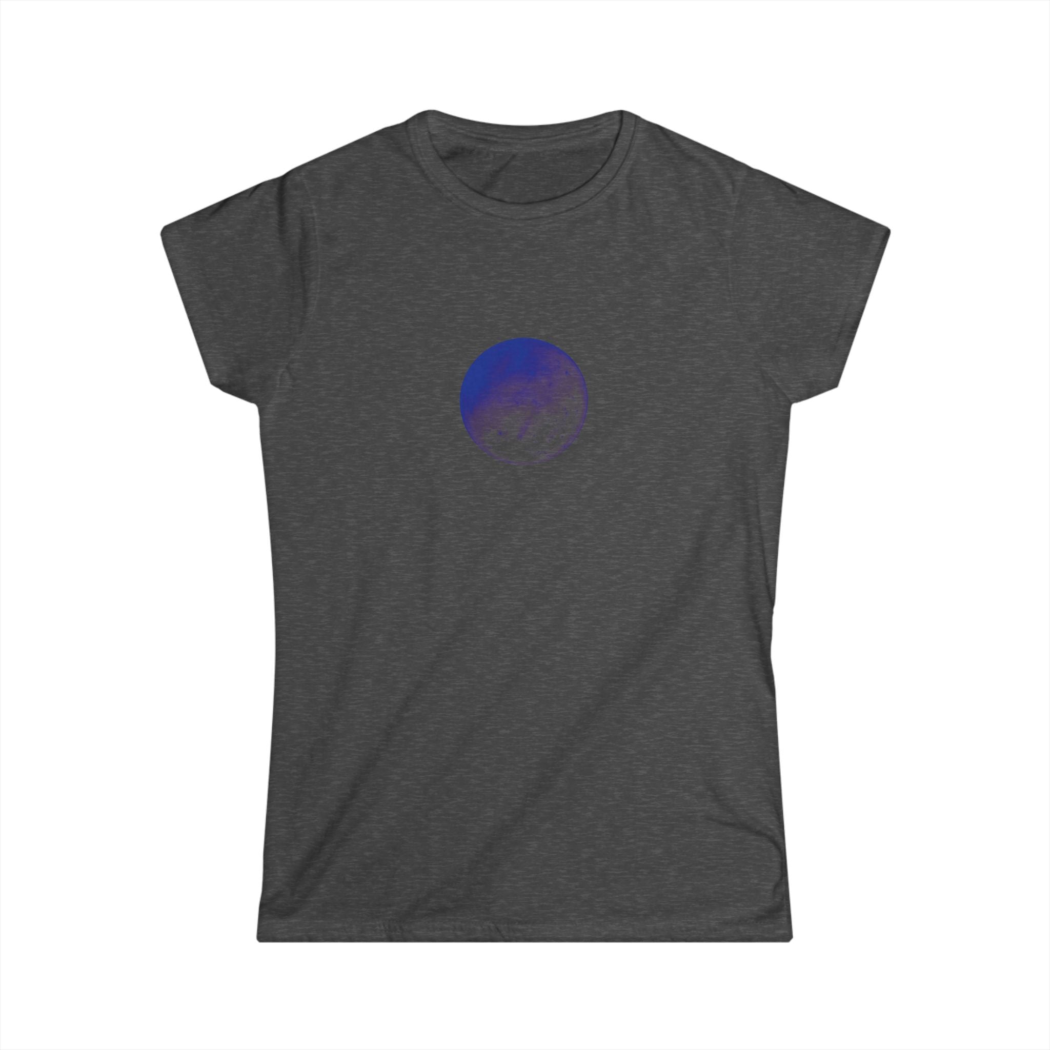 WORLDLY women’s tee