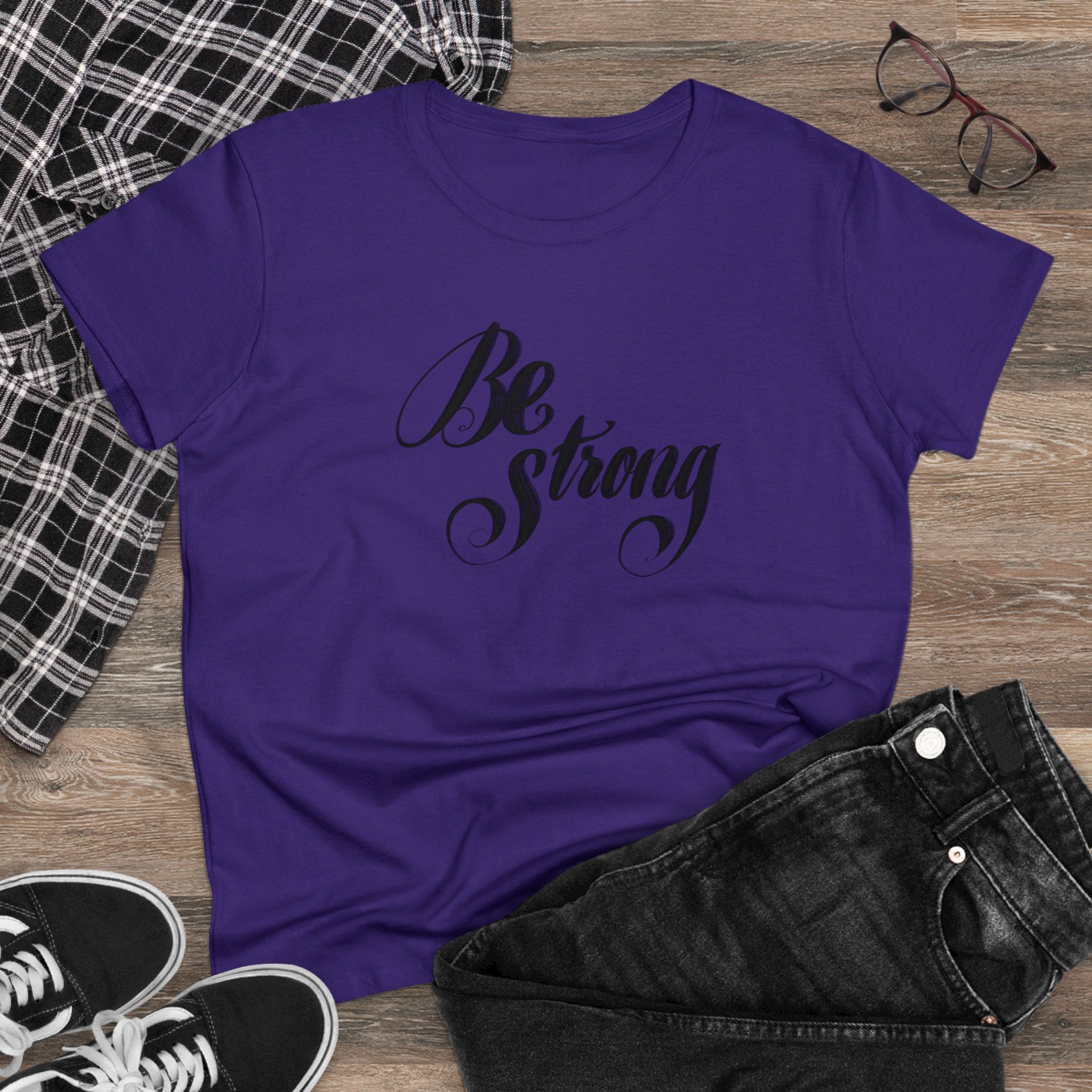 BE STRONG Women's Midweight Cotton Tee