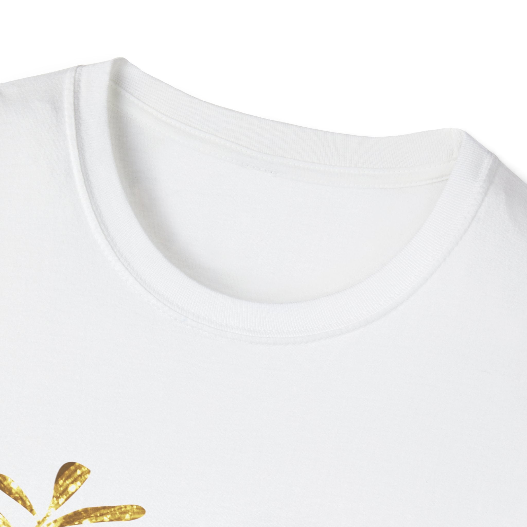 GOLDEN LEAVES Unisex Softstyle T-Shirt