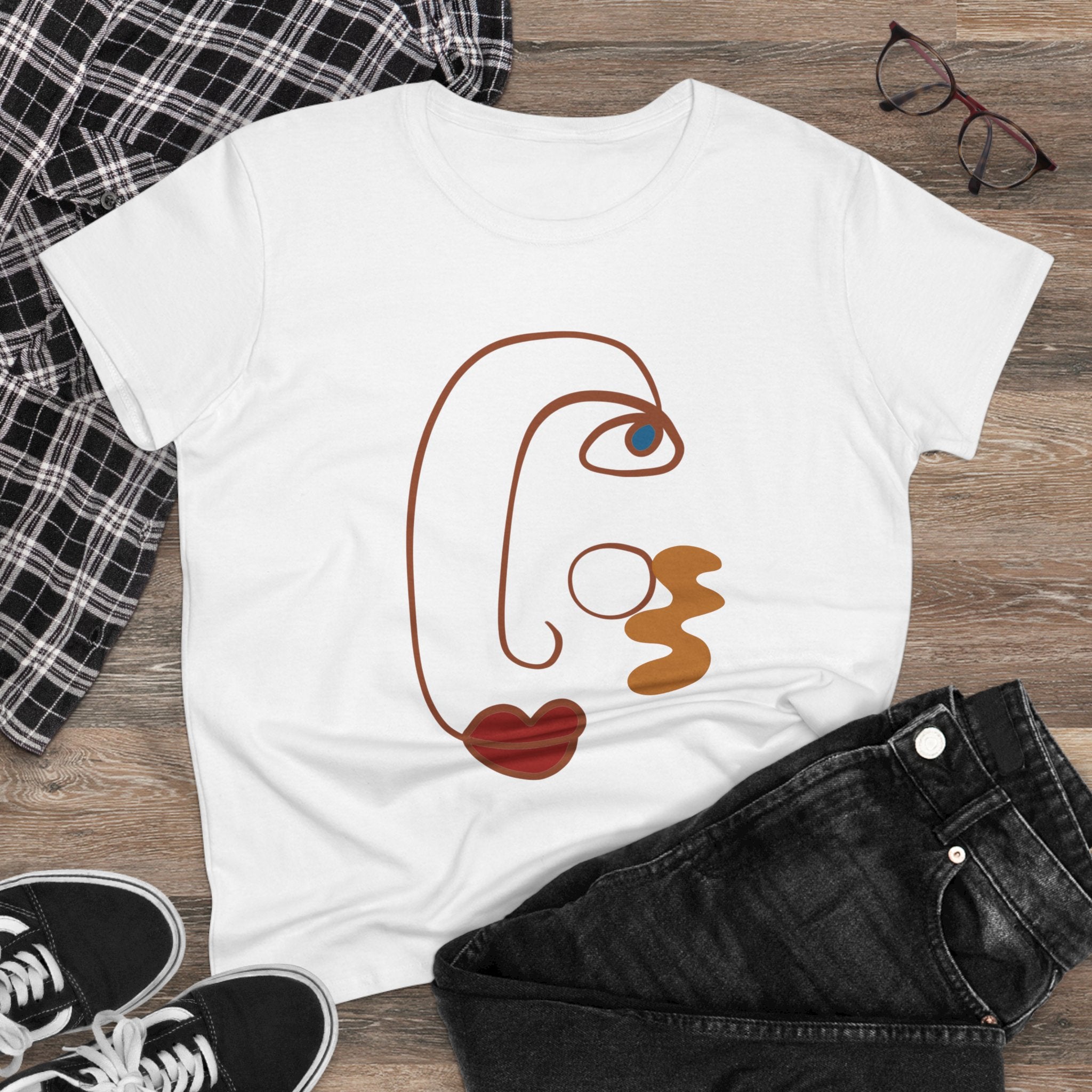Stylish Abstract Art Tee for Women - Midweight Cotton Casual Top